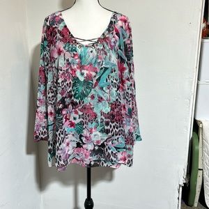 Jennifer Lopez Grommet tie Multicolor Bell Sleeve Blouse